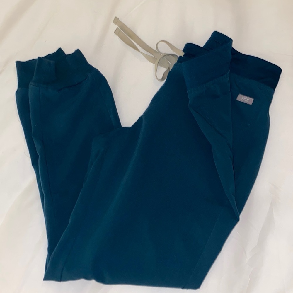 FIGS Caribbean blue small joggers